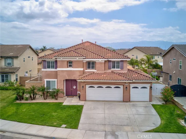 12879 Skokorat Court, Eastvale, California 92880