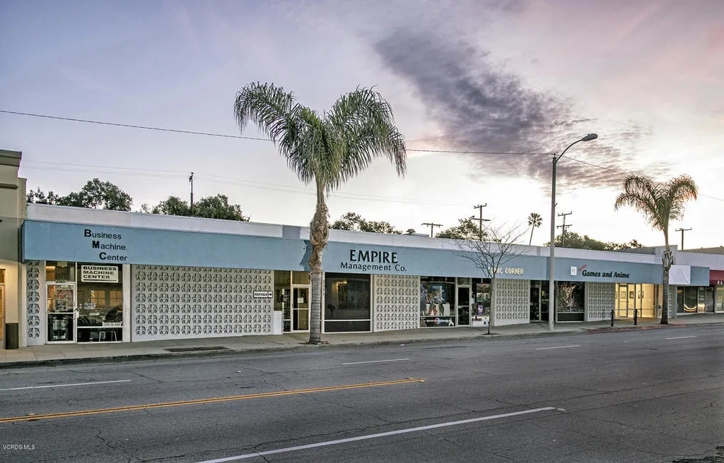 2377 E Main St