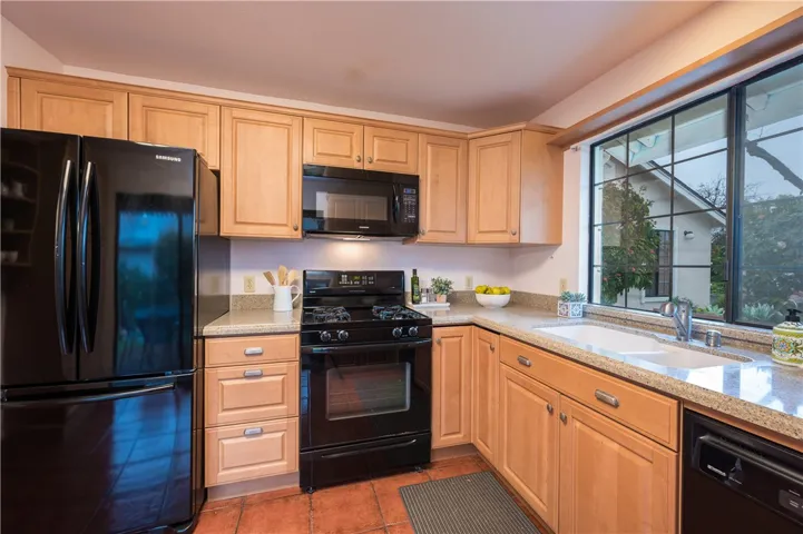 830 Columbine Court, San Luis Obispo, California 93401