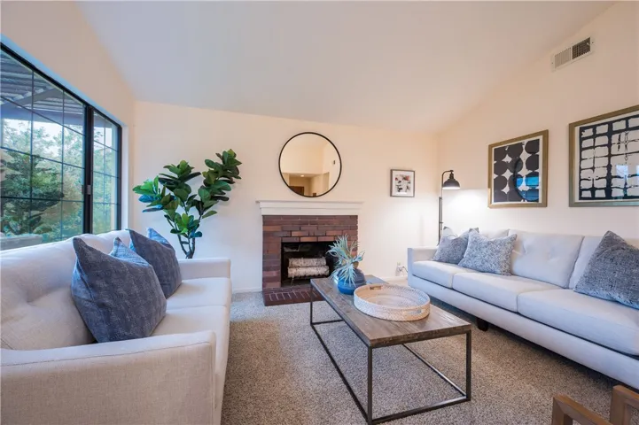 830 Columbine Court, San Luis Obispo, California 93401