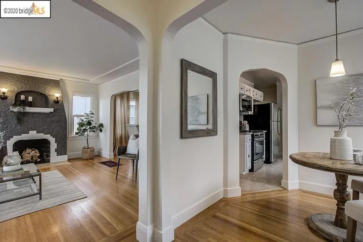 7426 Holly Street, Oakland, California 94621