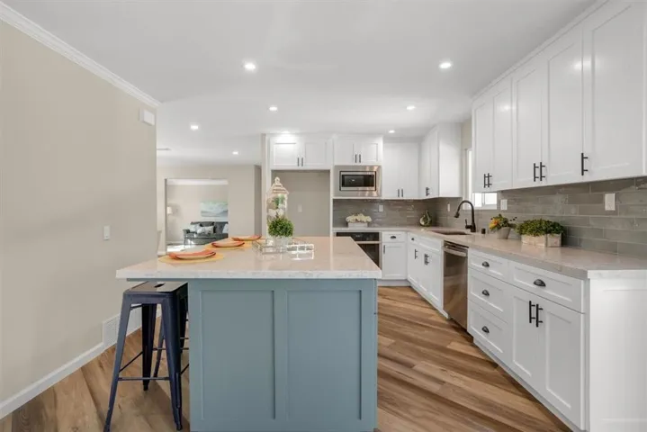 7660 Santa Paula Drive, Gilroy, California 95020