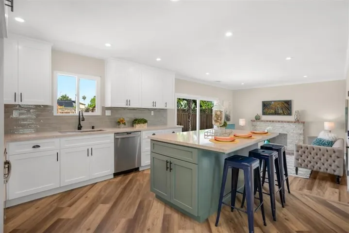 7660 Santa Paula Drive, Gilroy, California 95020