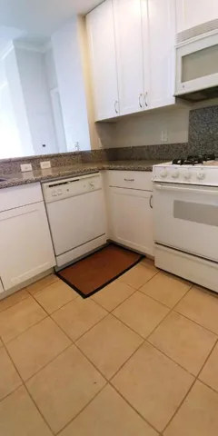 20488 Stevens Creek Boulevard 1707, Cupertino, California 95014