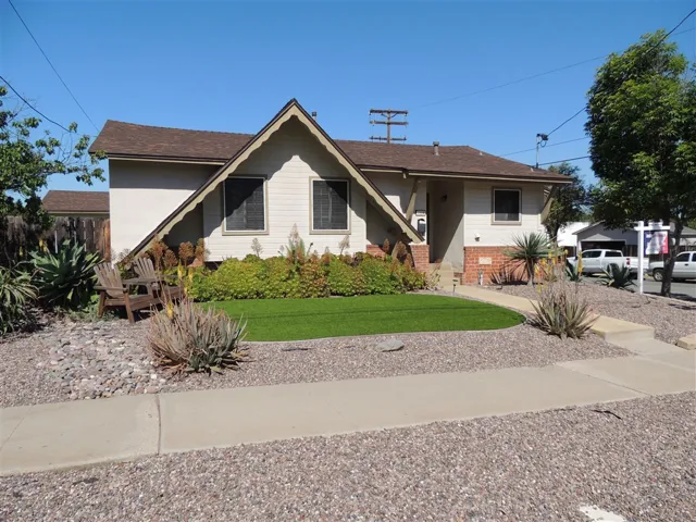 1002 Alveda Ave, El Cajon, California 92019
