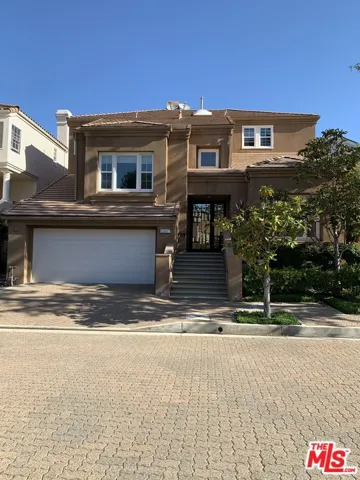 11807 Folkstone Lane, Los Angeles, California 90077
