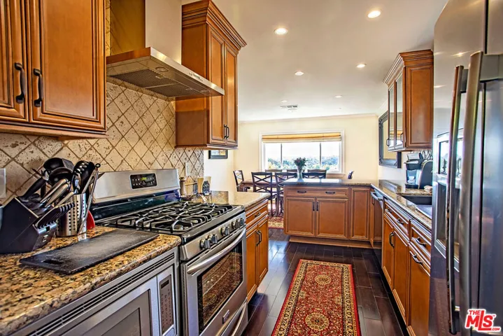 4324 Torreon Drive, Woodland Hills, California 91364