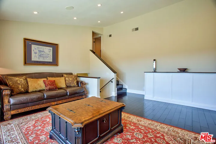 4324 Torreon Drive, Woodland Hills, California 91364