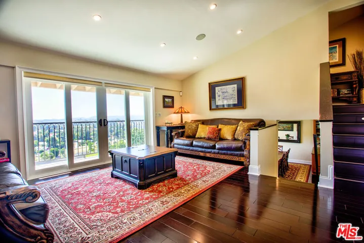 4324 Torreon Drive, Woodland Hills, California 91364