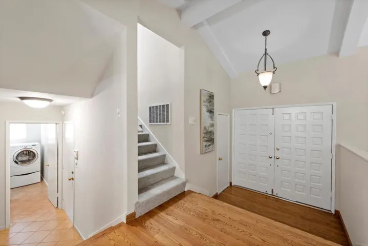 1912 Crestmont Drive, San Jose, California 95124