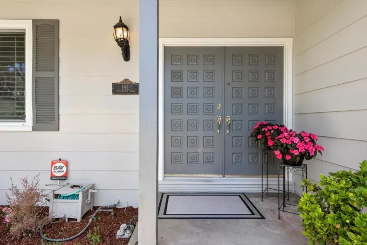 1912 Crestmont Drive, San Jose, California 95124