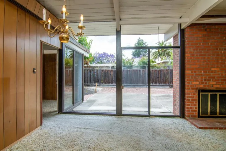4052 Scripps Avenue, Palo Alto, California 94306