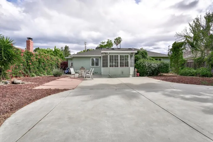 2261 Lindaire Avenue, San Jose, California 95128