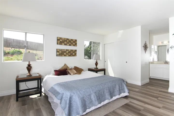 2737 Victoria Ave, Carlsbad, California 92010