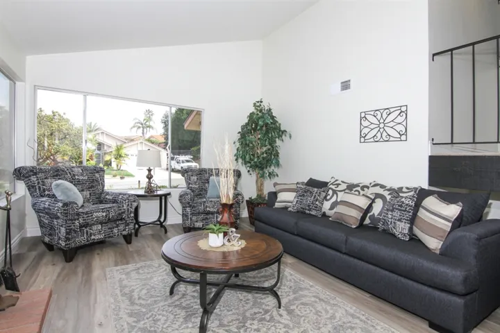 2737 Victoria Ave, Carlsbad, California 92010