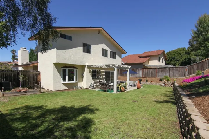 2737 Victoria Ave, Carlsbad, California 92010