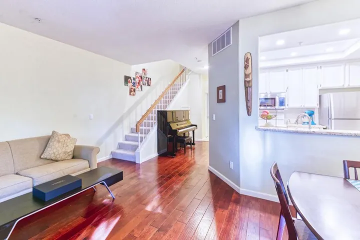 332 Deerwood Court 1104, Mountain View, California 94040
