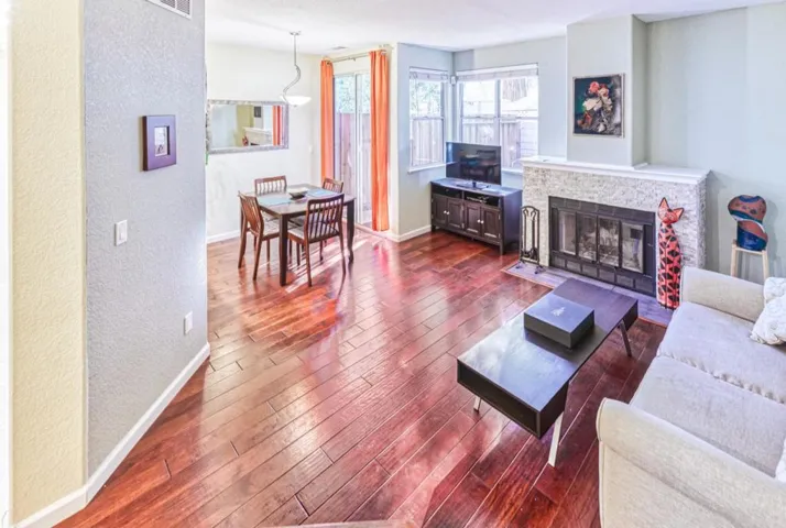 332 Deerwood Court 1104, Mountain View, California 94040