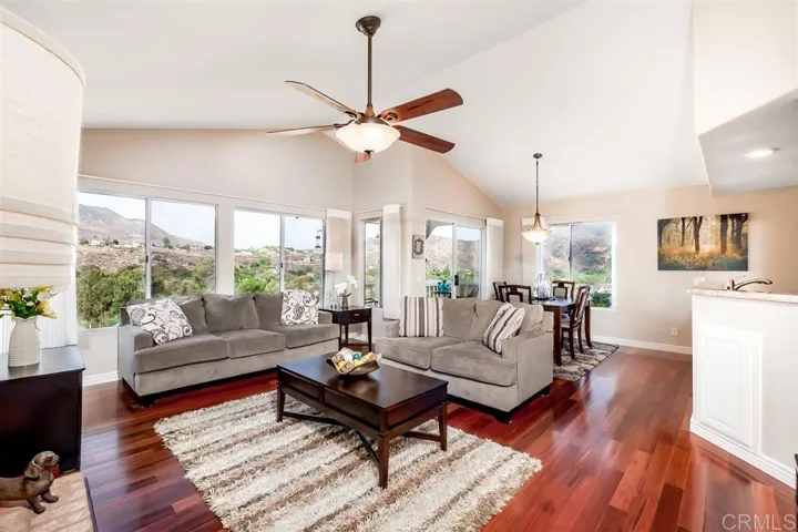 1325 Golden Harvest Lane, El Cajon, California 92019