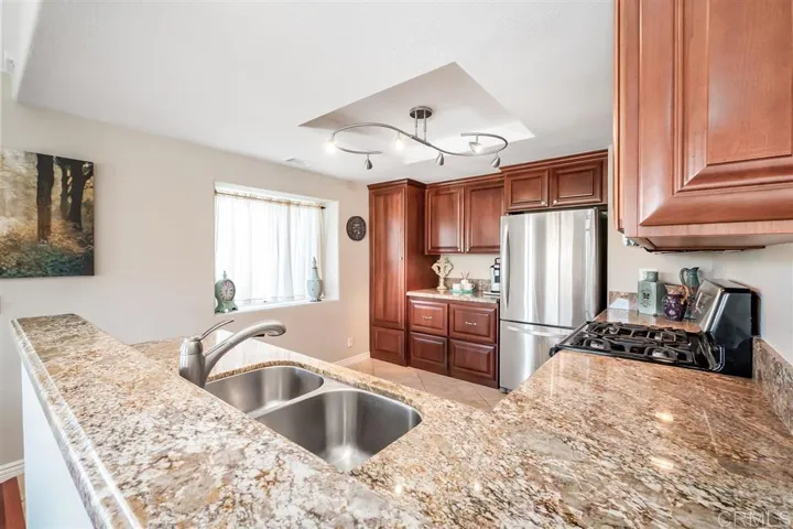 1325 Golden Harvest Lane, El Cajon, California 92019