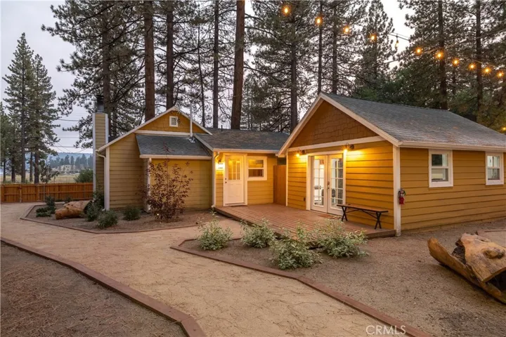 39544 N Shore Drive, Fawnskin, California 92333