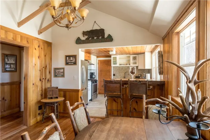 39544 N Shore Drive, Fawnskin, California 92333