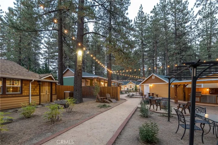 39544 N Shore Drive, Fawnskin, California 92333