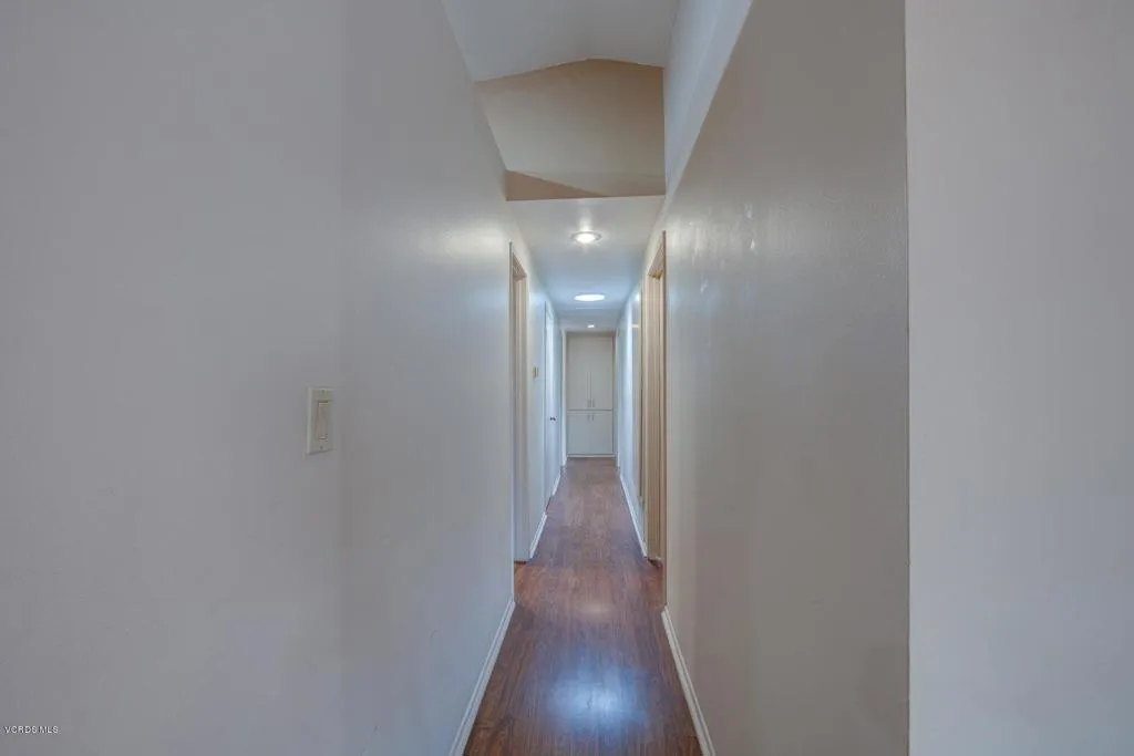 813 N Calle Circulo, Camarillo, California 93010 home-pic-14
