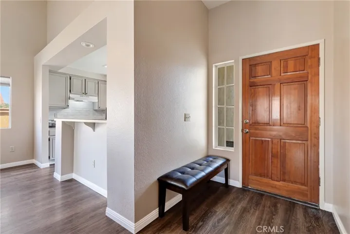 39553 Canary Circle, Temecula, California 92591