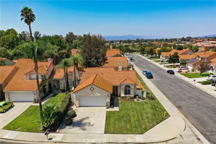 39553 Canary Circle, Temecula, California 92591