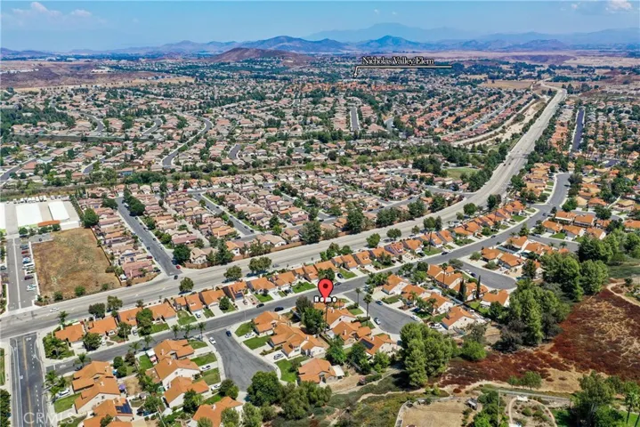 39553 Canary Circle, Temecula, California 92591