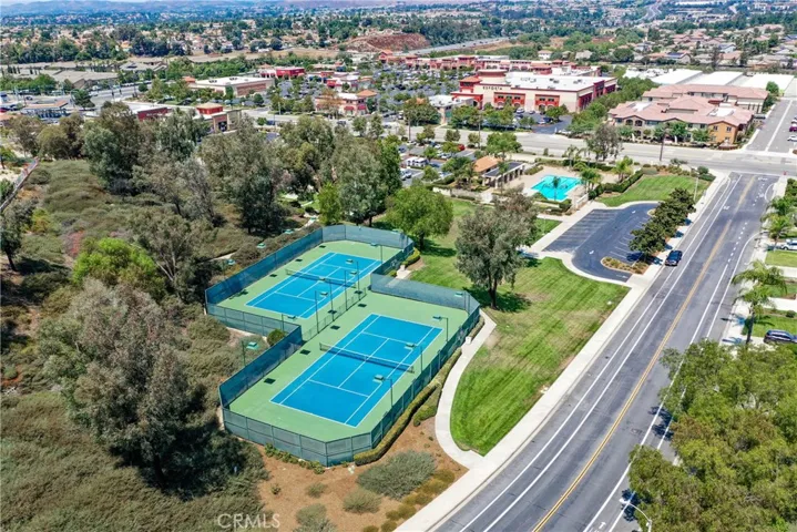 39553 Canary Circle, Temecula, California 92591