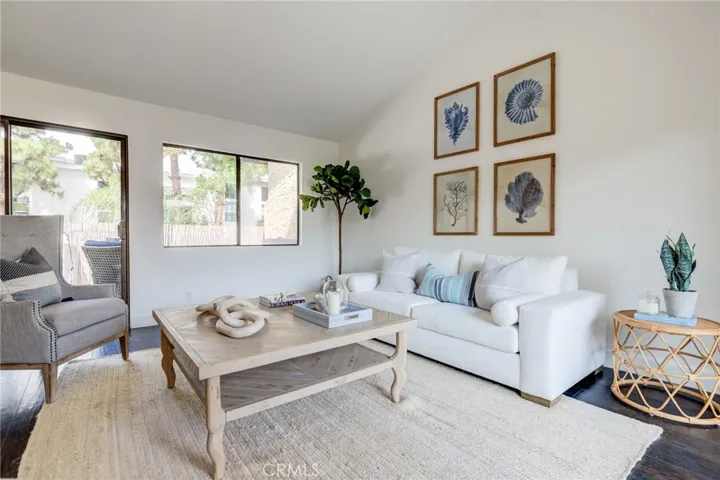 1601 Rindge Lane 1, Redondo Beach, California 90278