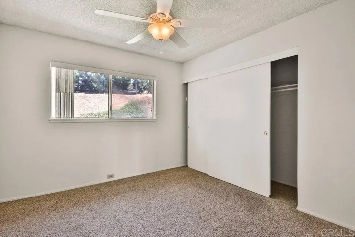 9130 Golondrina Dr, La Mesa, California 91941