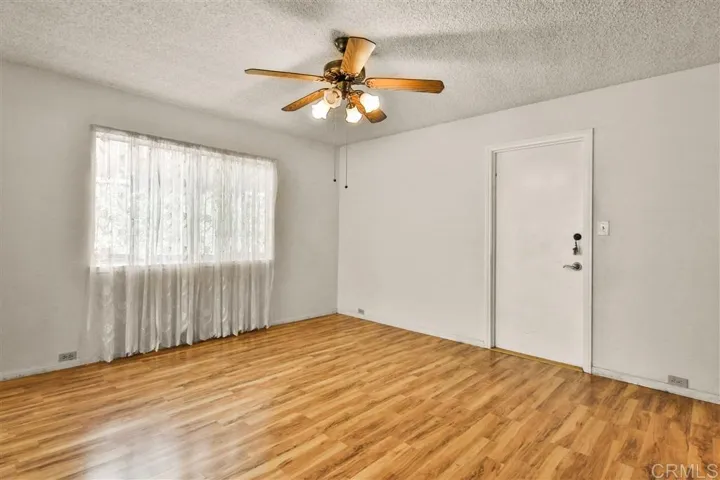 9130 Golondrina Dr, La Mesa, California 91941