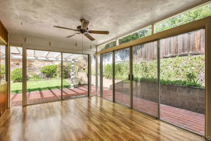 9130 Golondrina Dr, La Mesa, California 91941
