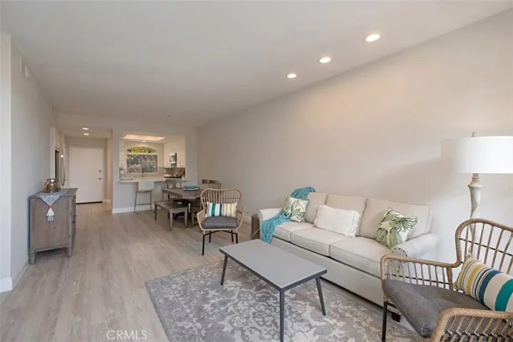 30902 Clubhouse Drive 22c, Laguna Niguel, California 92677