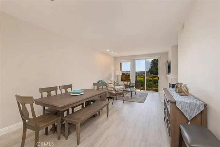 30902 Clubhouse Drive 22c, Laguna Niguel, California 92677