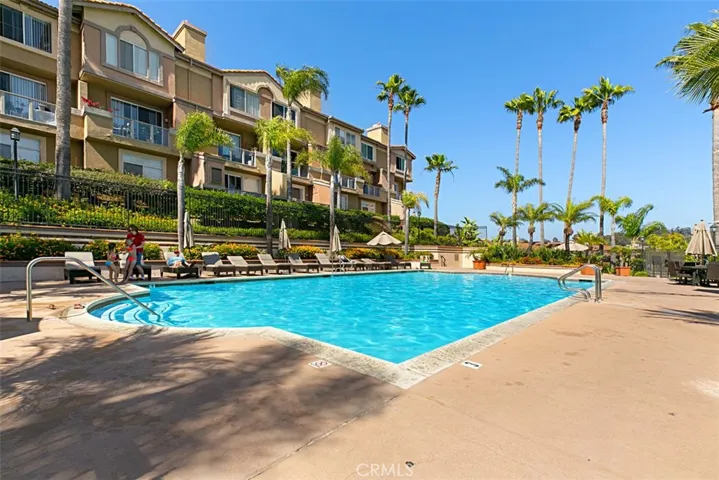 30902 Clubhouse Drive 22c, Laguna Niguel, California 92677