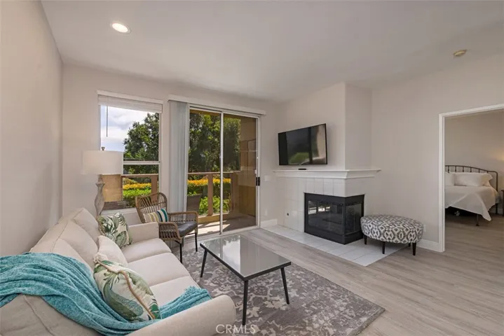 30902 Clubhouse Drive 22c, Laguna Niguel, California 92677
