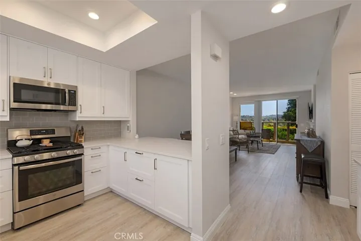 30902 Clubhouse Drive 22c, Laguna Niguel, California 92677