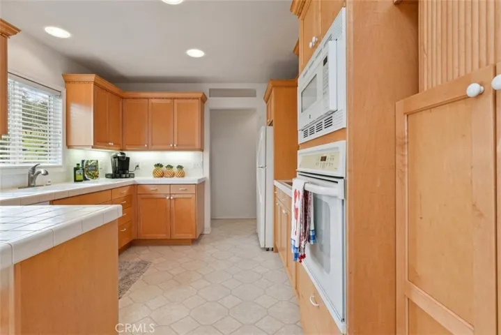 262 Highland Drive, San Luis Obispo, California 93405