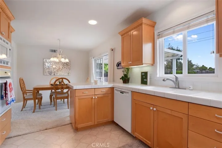 262 Highland Drive, San Luis Obispo, California 93405