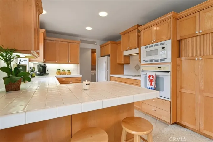262 Highland Drive, San Luis Obispo, California 93405