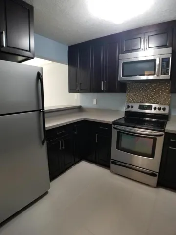 320 Peninsula Avenue 104, San Mateo, California 94401