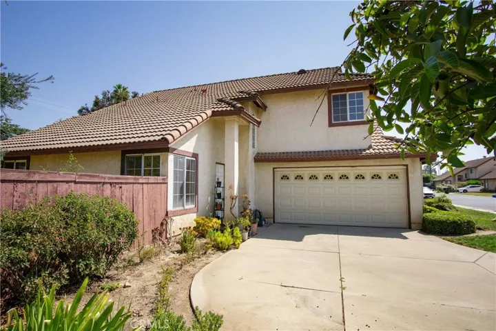 1355 Westmoreland Street, Pomona, California 91766