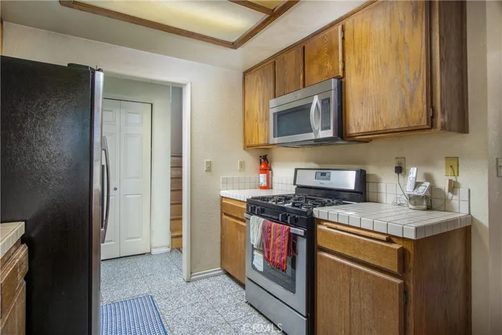 1355 Westmoreland Street, Pomona, California 91766