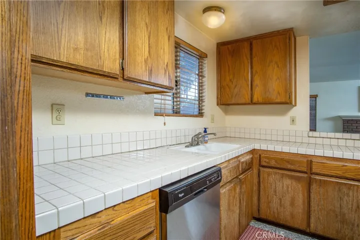1355 Westmoreland Street, Pomona, California 91766