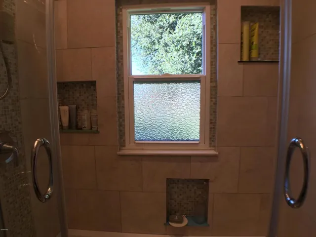 Bathroom 5