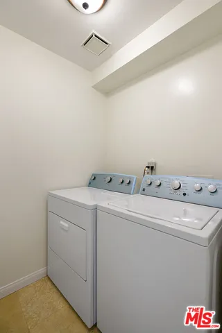 11670 Missouri Avenue, Los Angeles, California 90025